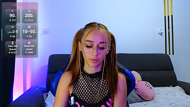 AmyKent  online show from 09-15-25, 02:50