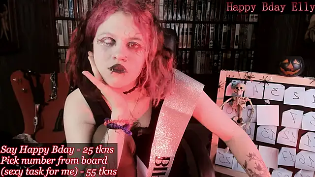 NoelleGothicShadow online show from 10-25-25, 10:48