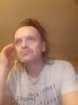 Kuba Gd online show from 02-08-25, 07:37