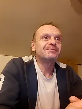 Kuba Gd online show from 02-12-25, 02:45