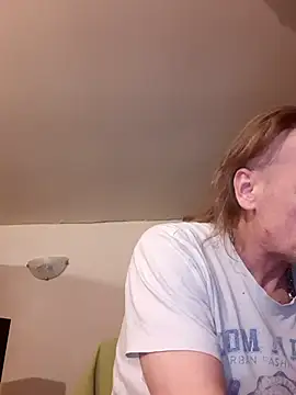 Kuba Gd online show from 03-17-25, 03:03