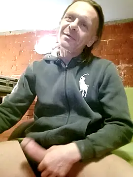 Kuba Gd online show from 09-21-25, 01:40