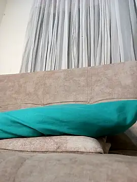 Marian Zeller online show from 12-16-25, 09:14