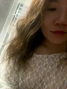 Snapshot of Pyy07 chatting on 10-13-25, 01:00 Pyy07 online show from 10-13-25, 01:00