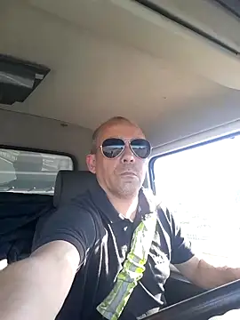 DjArroyo 01 online show from 09-15-25, 07:47