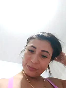 mia mancinii online show from 10-16-25, 04:57