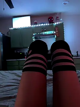 Snapshot of littiekitty chatting on 09-11-25, 03:12 littiekitty online show from 09-11-25, 03:12