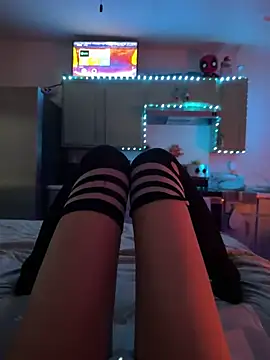 Snapshot of littiekitty chatting on 09-26-25, 03:05 littiekitty online show from 09-26-25, 03:05