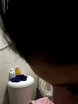 LunaAndOrion online show from 10-05-25, 12:53