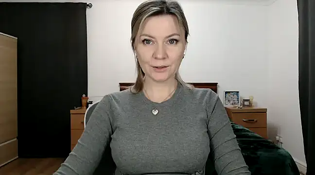 ParadiseAlina online show from 01-11-25, 08:10