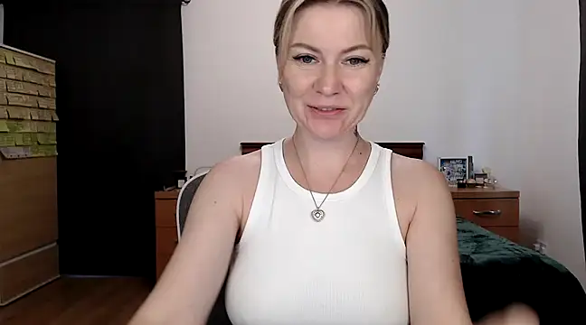 ParadiseAlina online show from 03-07-25, 05:17