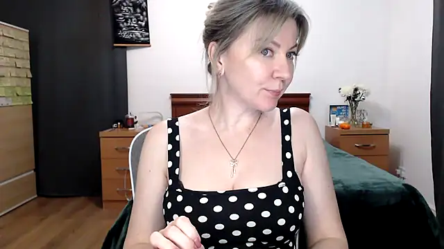 ParadiseAlina online show from 02-06-26, 08:01