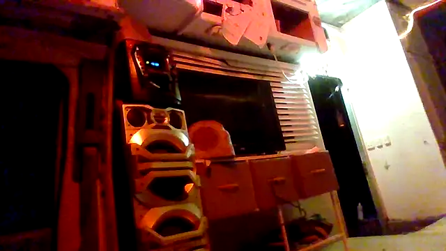 Snapshot of Cum515088 chatting on 08-06-26, 06:37 Cum515088 online show from 08-06-26, 06:37