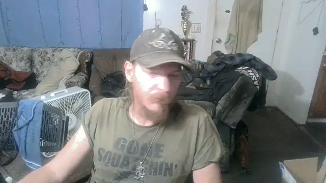 Poundtown1226 online show from 09-28-25, 05:46