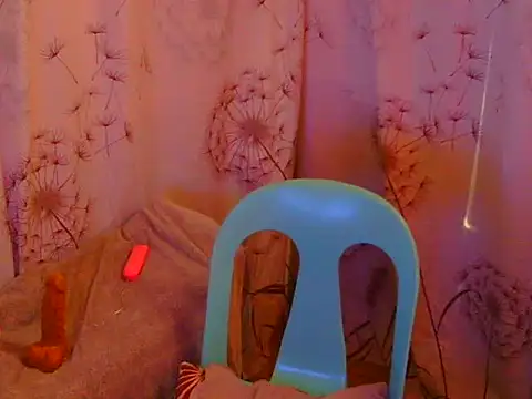 ursexy prettytrans online show from 09-14-25, 04:55