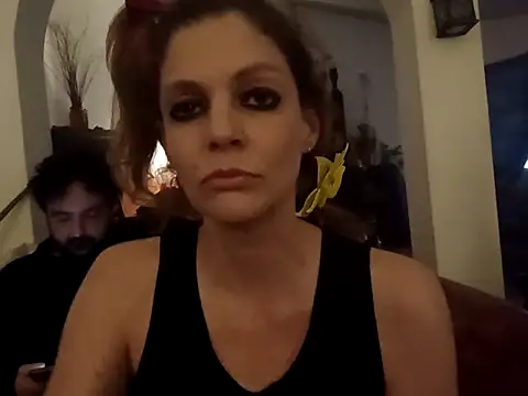 Snapshot of Marizoka chatting on 09-15-25, 09:31 Marizoka online show from 09-15-25, 09:31