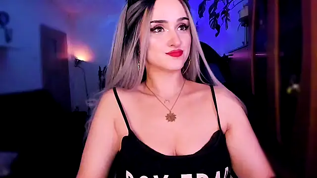 MistressJolie online show from 12-22-24, 03:22