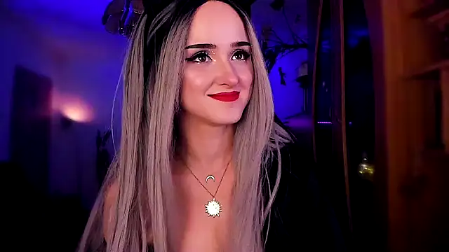 MistressJolie online show from 01-10-25, 04:44