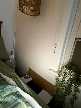 Stelan690 online show from 09-22-25, 02:02