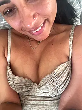 Katianesantos online show from 09-09-25, 09:42