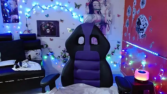 carol 20 online show from 12-04-24, 02:31