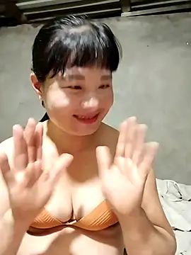 kute-00 online show from 09-18-25, 05:04