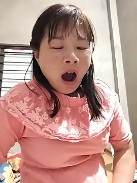 kute-00 online show from 12-14-25, 11:15