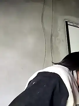 kute-00 online show from 01-11-26, 03:55