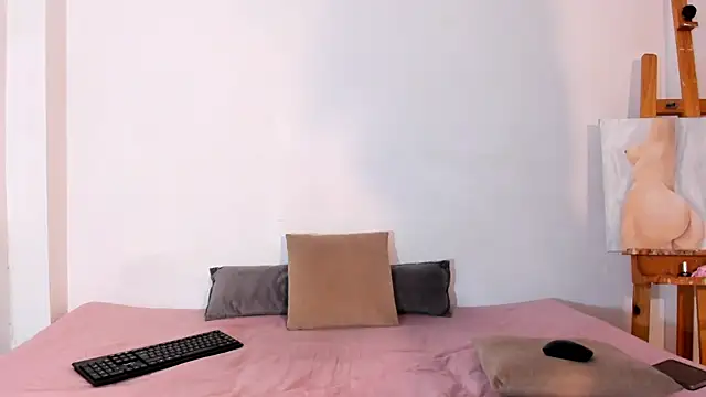 Lia Rousse0 online show from 12-02-25, 07:53