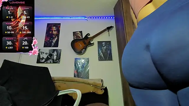 Snapshot of moonligth18 chatting on 03-02-26, 10:49 moonligth18 online show from 03-02-26, 10:49