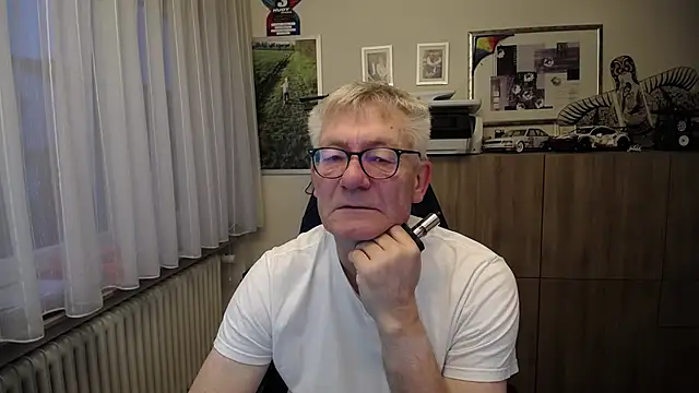 randyandy67 online show from 10-25-25, 06:10