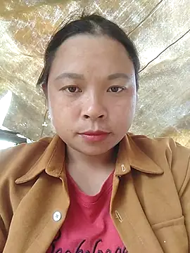 Yunna24 online show from 09-26-25, 12:58