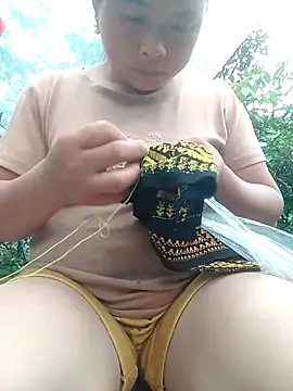 Yunna24 online show from 10-06-25, 10:12