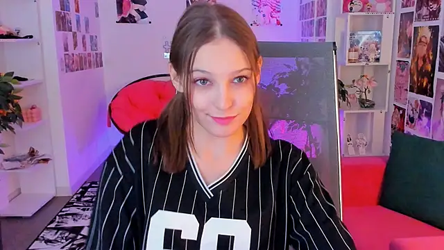 JenniferKiim online show from 10-04-25, 11:19