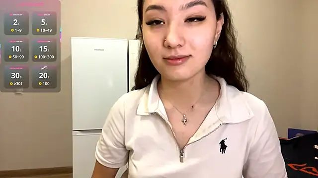 Snapshot of Sakuravice chatting on 10-17-25, 12:08 Sakuravice online show from 10-17-25, 12:08