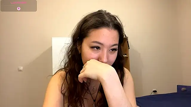 Snapshot of Sakuravice chatting on 10-28-25, 12:09 Sakuravice online show from 10-28-25, 12:09