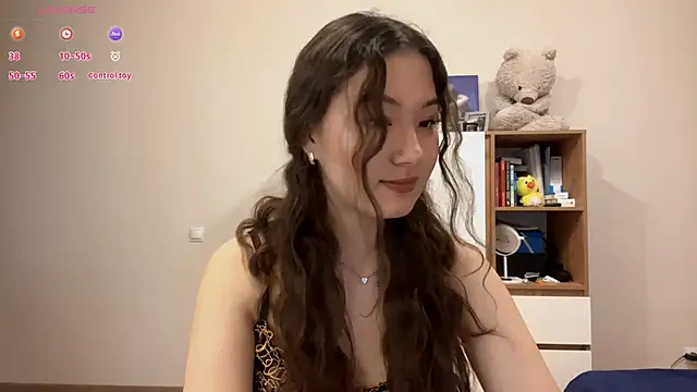 Snapshot of Sakuravice chatting on 11-26-25, 02:07 Sakuravice online show from 11-26-25, 02:07