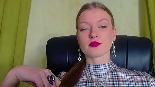 MysticVenus  online show from 12-05-25, 02:47