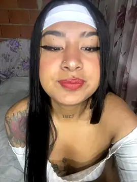 Caty  hot online show from 10-11-25, 06:45