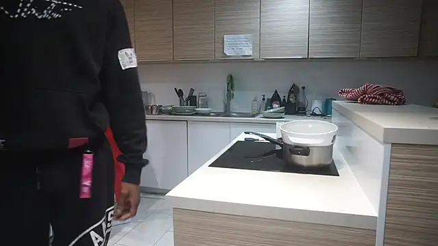 Steffi Snowbunny online show from 11-27-25, 06:54