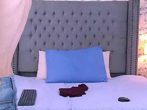 Luke Carter online show from 09-20-25, 01:01