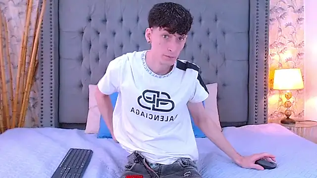 Luke Carter online show from 10-07-25, 01:19