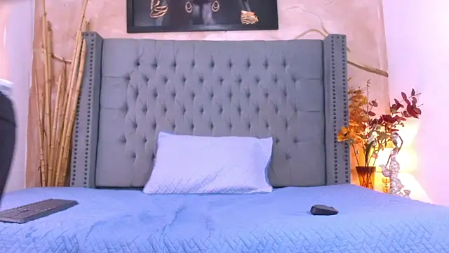 Luke Carter online show from 12-18-25, 01:17