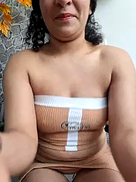 Lexiiee 1 online show from 10-04-25, 04:16