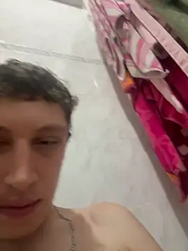 efeeee35 online show from 10-22-25, 09:14