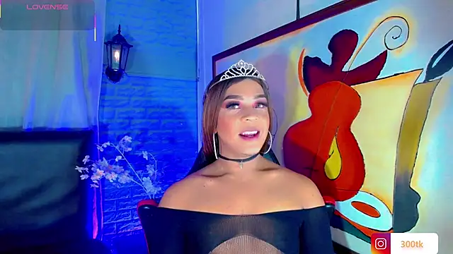 Cristal Villael online show from 10-12-25, 03:16