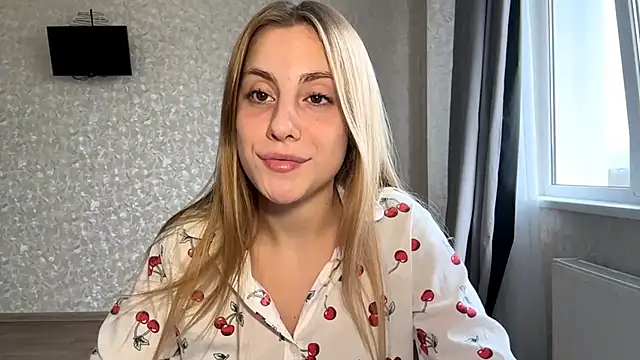 DreamyOlivia online show from 11-01-25, 11:45