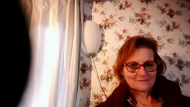 Snapshot of Valinella chatting on 02-24-26, 08:23 Valinella online show from 02-24-26, 08:23