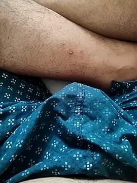 Snapshot of Ravi272 chatting on 09-09-25, 04:34 Ravi272 online show from 09-09-25, 04:34