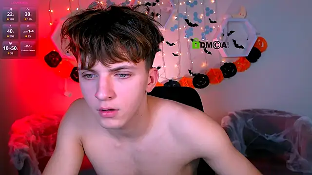 travis wolf  online show from 10-20-25, 06:52